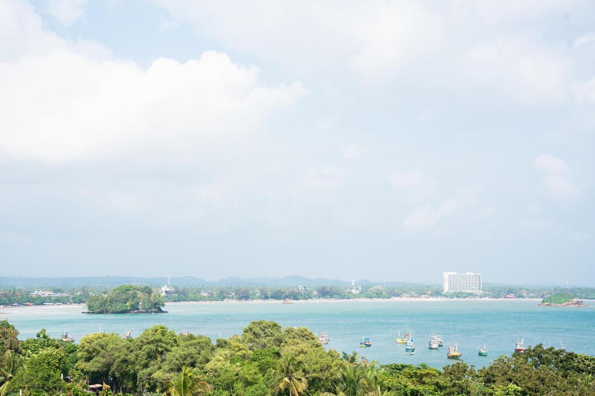 Regal Heights Hotel Weligama Exterior photo